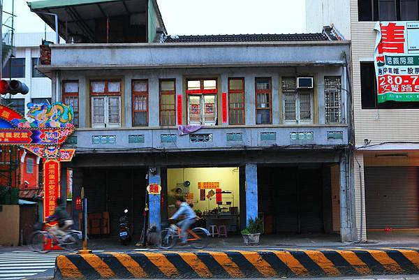 成功路意麵，店外觀.JPG