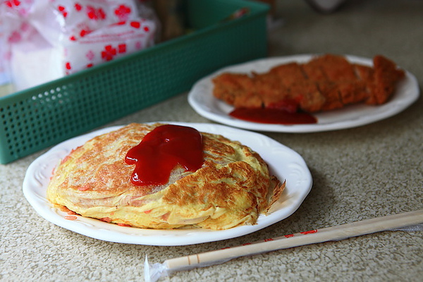 蝦仁蛋包飯