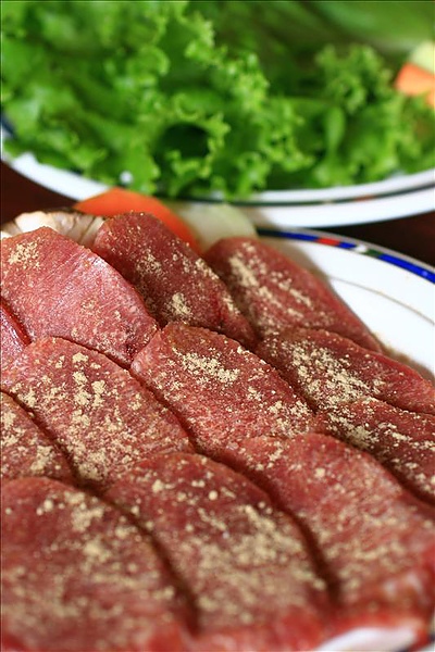 牛舌及包肉用生菜