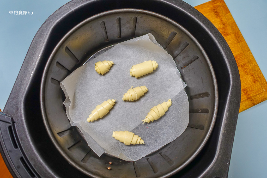 氣炸鍋料理 迷你可頌食譜-8.JPG 氣炸鍋料理 迷你可頌食譜-8.JPG