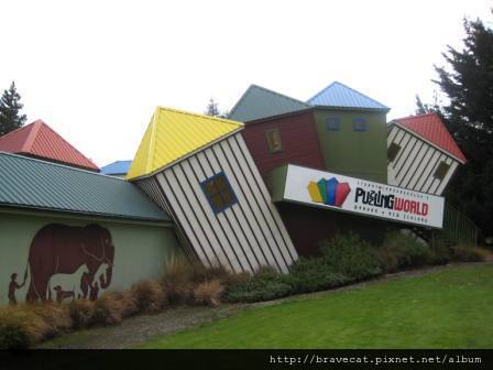 IMG_1160 Wanaka-Puzzling World.JPG