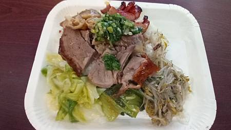 [台北美食]隱藏在西門町巷弄裡,要吃各種米飯料理、二十五年老