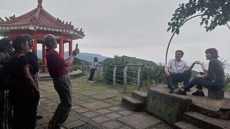 [新北旅遊]金山區獅頭山公園擁有園區貫穿步道，石窟、野柳岬公