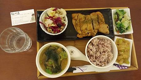 [台北美食]紀州庵文學森林風格茶館菜單種類之多、堪比許多大型