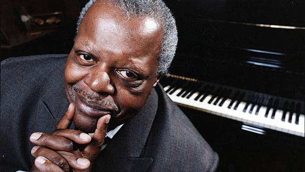 oscar_peterson.jpg oscar_peterson.jpg