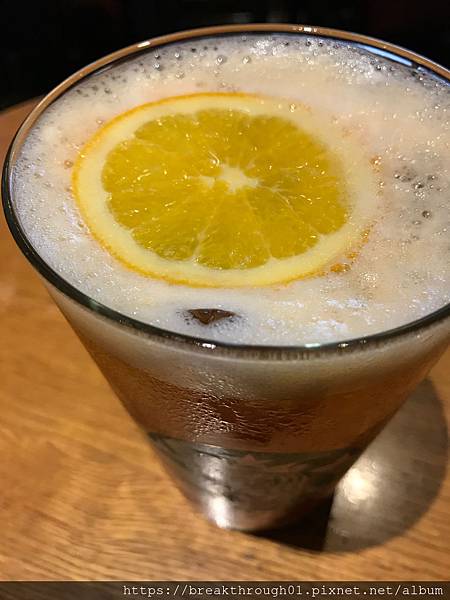 [食記]  柑橘三重奏冰搖茶& 芒果抹茶星冰樂