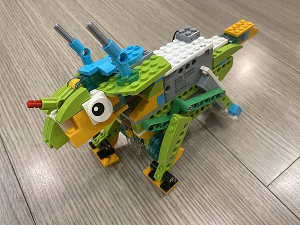 [昌兒積木] 動力機械實作：三角龍