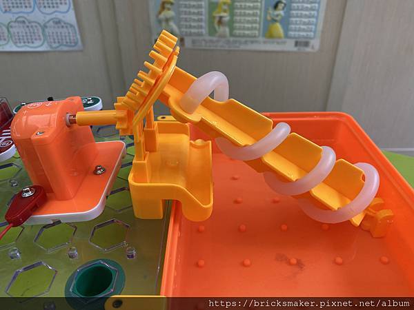 [電學小子水能動力積木2] 阿基米德螺旋水車