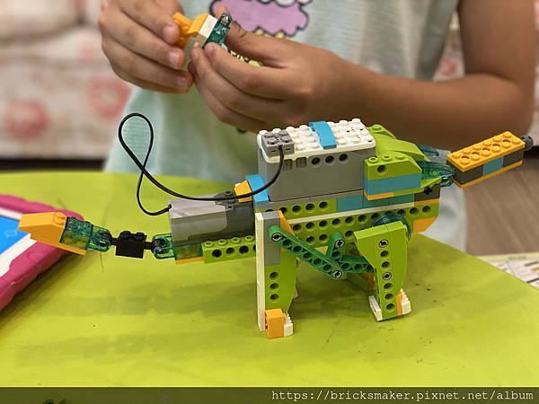 [昌兒積木] 動力機械實作：腕龍