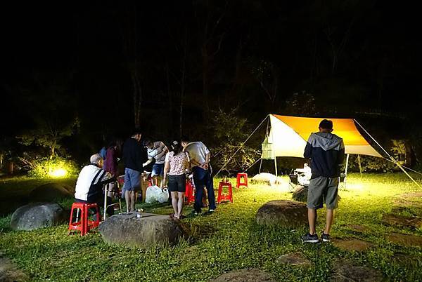 12063858_10200672147802919_2396415677005068728_n