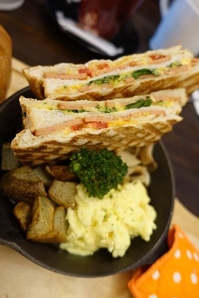 DSC02670.JPG DSC02670.JPG