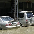 車輛泡水