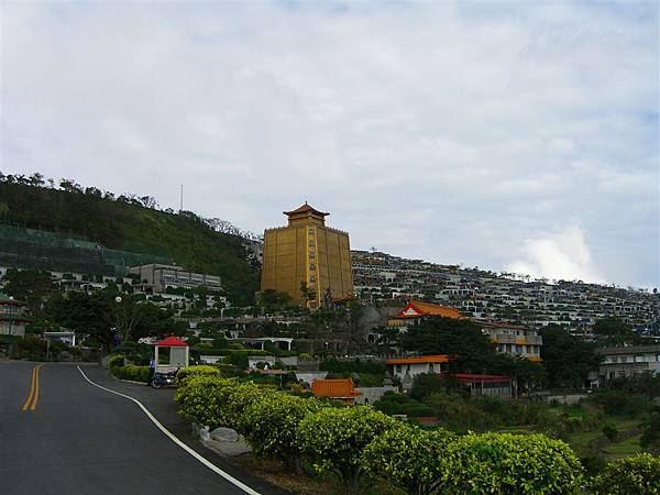 金寶山一景(從筠園的角度拍過去)