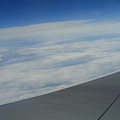 上海飛香港的飛機上，一路上雲層都很厚，整個華東、華南地區都陰天吧