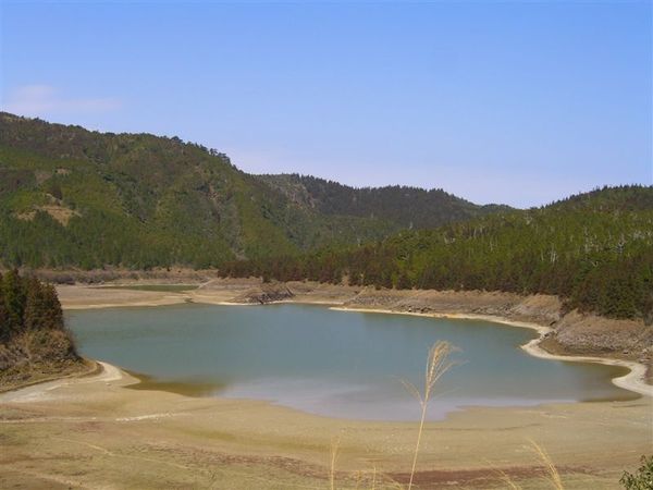 準備離開翠峰湖囉！再次回首，真的很美