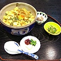 這是我點的招牌-とようけ丼(683日圓)，滿滿的燴豆腐，真是太好吃了