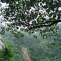 帶永祥爬我跟岳俊來過的孝子山，照片是慈母嶺陡峭的階梯