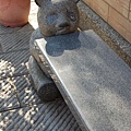 武德殿旁的可愛熊熊造型石椅。其實還有大象等其他動物的，都很可愛，只是我沒法一一拍下