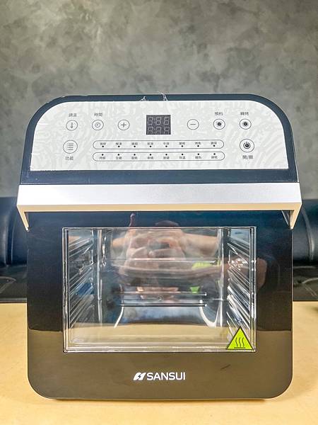 S__66052113 小店家小家庭必備 | 比氣炸鍋好用百倍 | SANSUI山水 | 12L旋風溫控智能氣炸烤箱SAF-553N | 自動轉烤 |