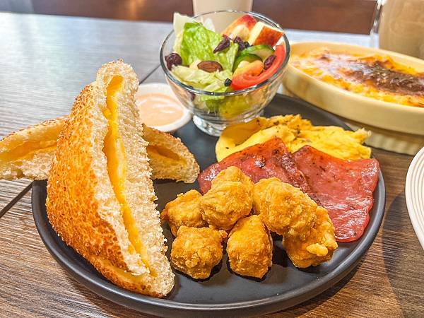 【私藏美食】再訪Café32:全新高海拔莊園手沖、美味英式鹹 【私藏美食】再訪Café32:全新高海拔莊園手沖、美味英式鹹