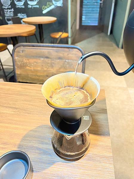 【私藏美食】再訪Café32:全新高海拔莊園手沖、美味英式鹹 【私藏美食】再訪Café32:全新高海拔莊園手沖、美味英式鹹