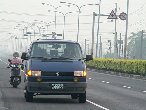 補給車 藍色小精靈.jpg