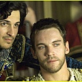 jonathan-rhys-meyers-tudors-14.jpg