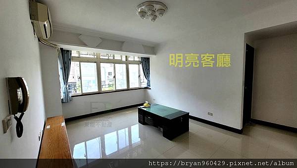 白雲國小3房 0917563051 白雲國小3房 0917563051