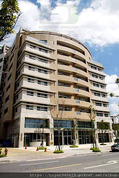 潤泰東方麗池名邸 0917563051 潤泰東方麗池名邸 0917563051