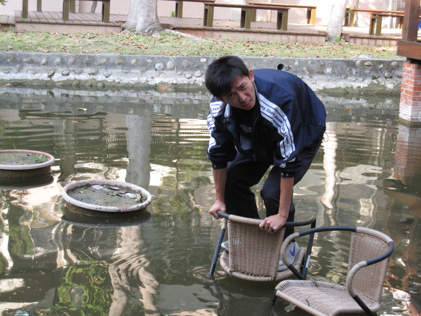 2009_1223—2009_1224＿畢冊團拍花絮