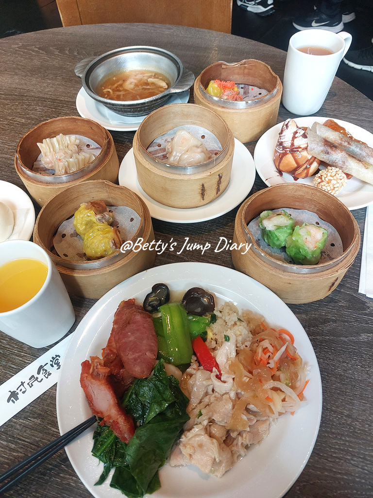 桃園村民食堂-廚窗港點/ 圖片來源:Betty's Jump Diary