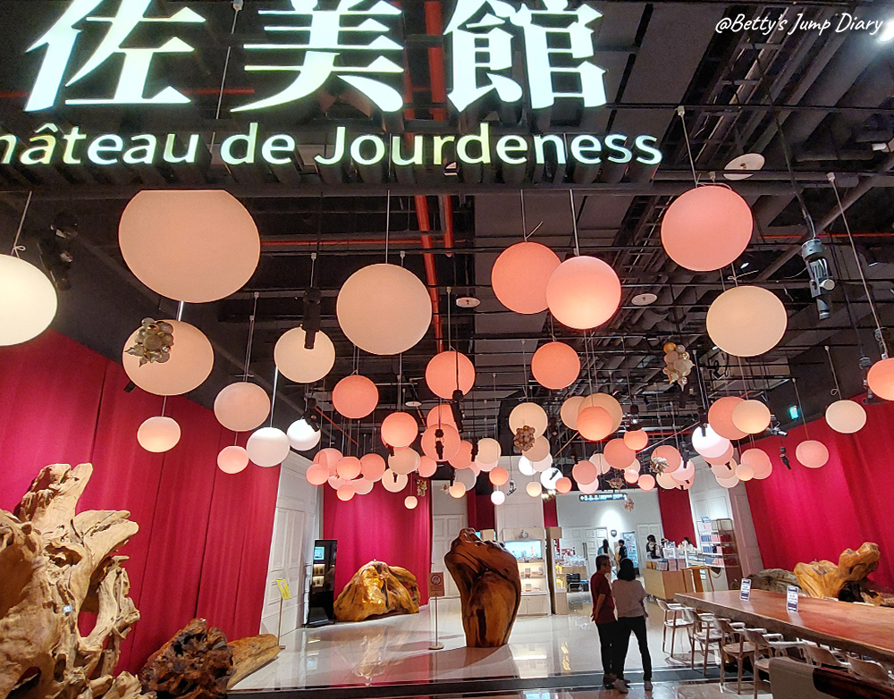 秒到旅歐!嘉義綠建築歐風美學「佐登妮絲城堡」,網美網帥必拍, 秒到旅歐!嘉義綠建築歐風美學「佐登妮絲城堡」,網美網帥必拍,