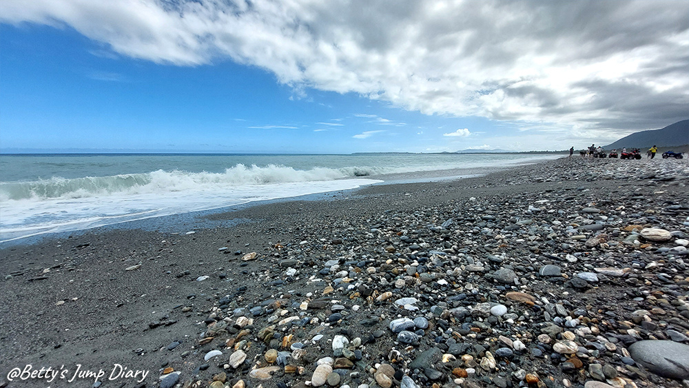 美麗的隱藏版秘境 <曼波海灘> 圖片來源:Betty's Jump Diary