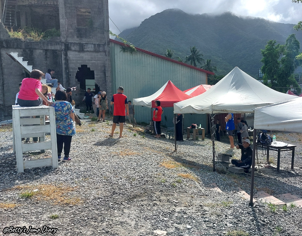 2025花蓮隱藏景點-曼波海灘,玩沙灘車、拍「天空之鏡」IG