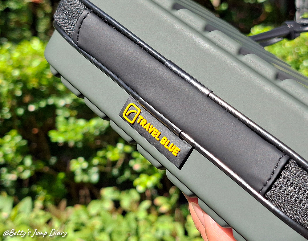 【長途旅行必備】Travel Blue 藍旅禮盒評價頸枕+ 【長途旅行必備】Travel Blue 藍旅禮盒評價頸枕+