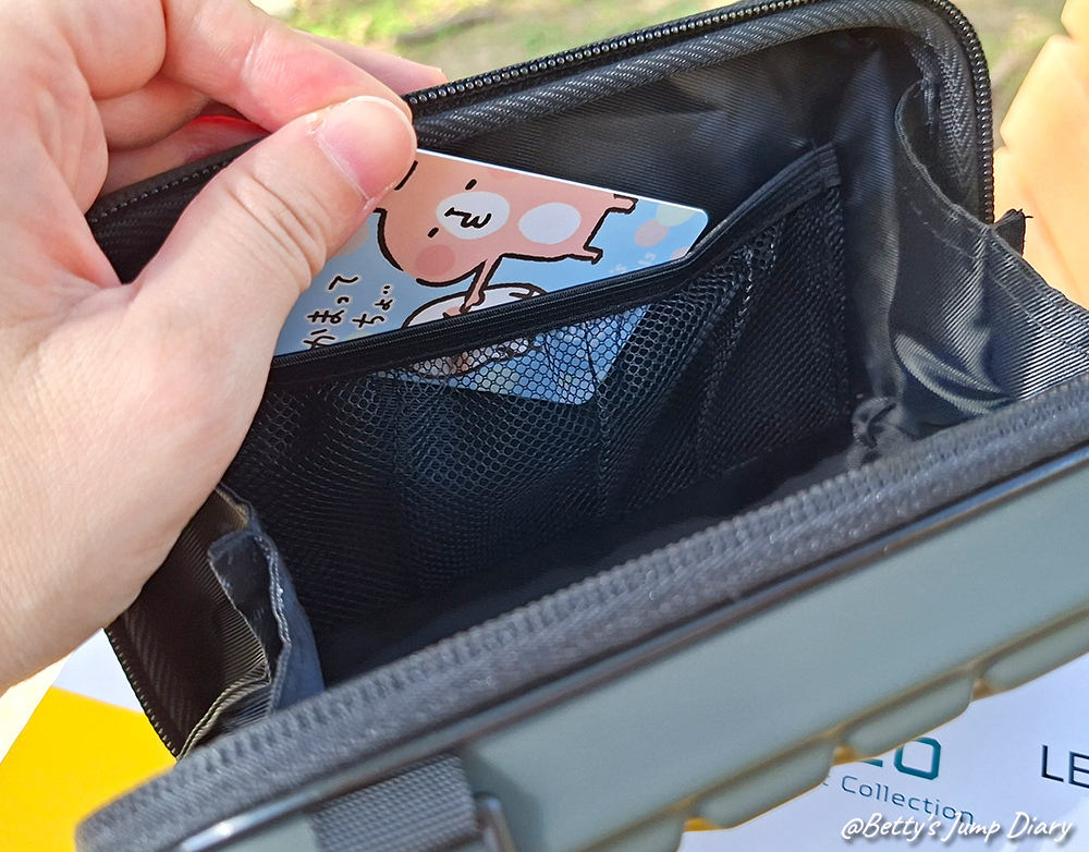 【長途旅行必備】Travel Blue 藍旅禮盒評價頸枕+ 【長途旅行必備】Travel Blue 藍旅禮盒評價頸枕+