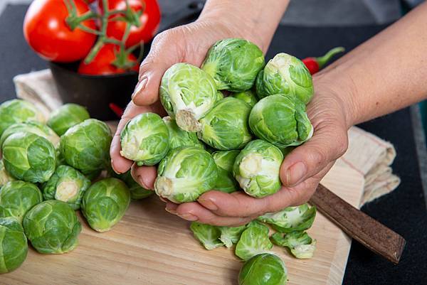 brussels-sprouts-health-benefits-抱子甘藍的健康功效.jpg