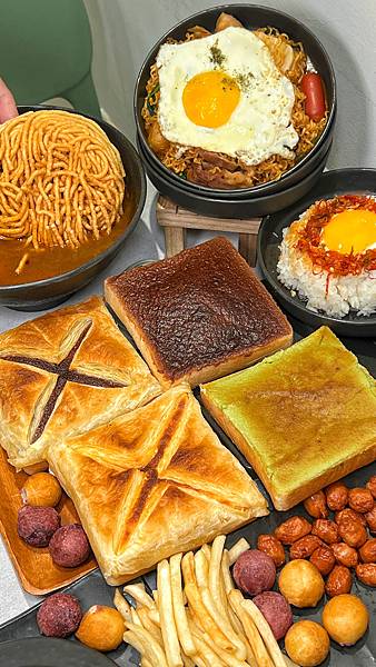 隔壁宵夜 | 奶酥 | 厚奶酥 | 炒泡麵 | 竹北美食