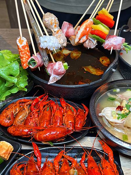 串王爺 | 一中街美食 | 一中街 | 台中火鍋 | 串串火