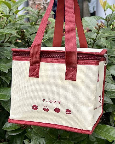 不二糕餅 草莓馬卡龍 草莓 草莓福令卡 板橋