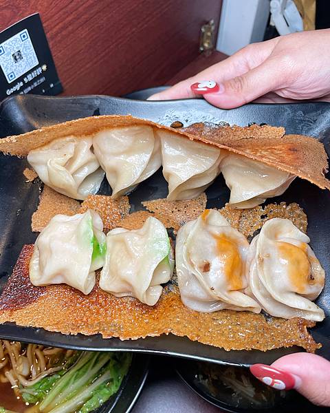 御面邸 | 宵夜餐車 | 煎餃 | 牛肉麵 | 台中美食 |