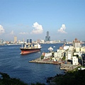 高雄港和大船