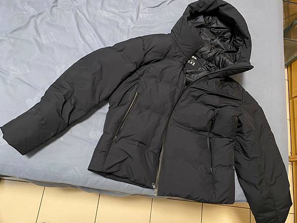 [樂淘]日本UNIQLO官網買買買-防風無縫羽絨連帽外套(3