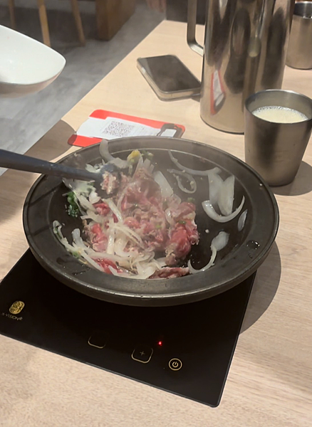 【食】石研室爆炒石頭火鍋-平價美食食記心得