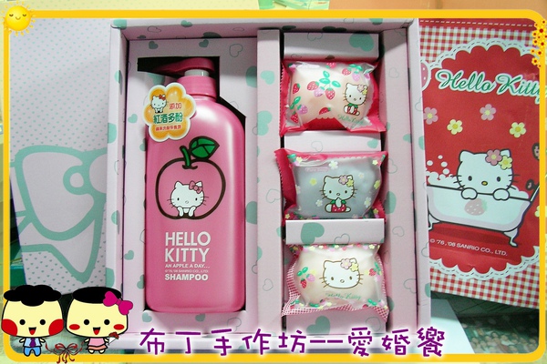Hello Kitty 洗髮露+香皂組01