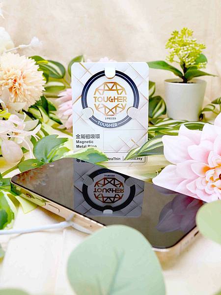 所有保護殼都可以用的【TOUGHER金屬磁吸環】。超薄輕巧 所有保護殼都可以用的【TOUGHER金屬磁吸環】。超薄輕巧