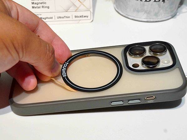 所有保護殼都可以用的【TOUGHER金屬磁吸環】。超薄輕巧 所有保護殼都可以用的【TOUGHER金屬磁吸環】。超薄輕巧
