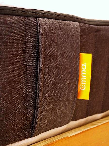 讓人離不開的舒服【德國Emma 石墨烯黑鑽系列】怎麼睡都好好 讓人離不開的舒服【德國Emma 石墨烯黑鑽系列】怎麼睡都好好