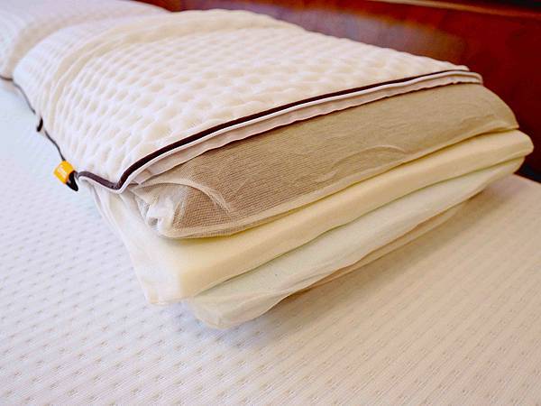 讓人離不開的舒服【德國Emma 石墨烯黑鑽系列】怎麼睡都好好 讓人離不開的舒服【德國Emma 石墨烯黑鑽系列】怎麼睡都好好