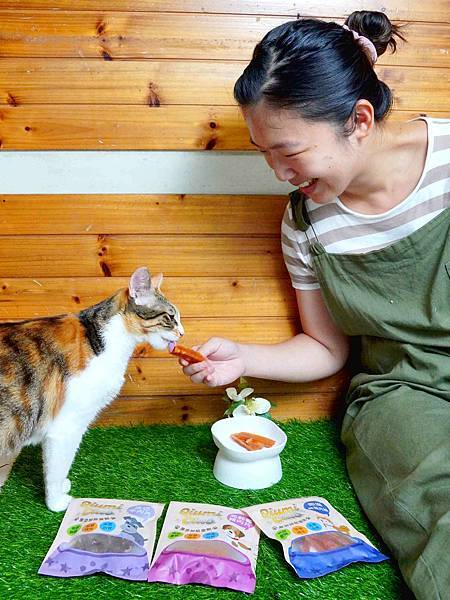 讓傲嬌的貓咪開始對你撒嬌 【JC生活家寵物零食】日常獎勵必 讓傲嬌的貓咪開始對你撒嬌 【JC生活家寵物零食】日常獎勵必